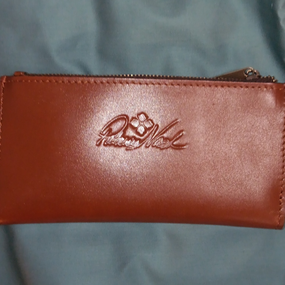 Wallet - Picture 2 of 4